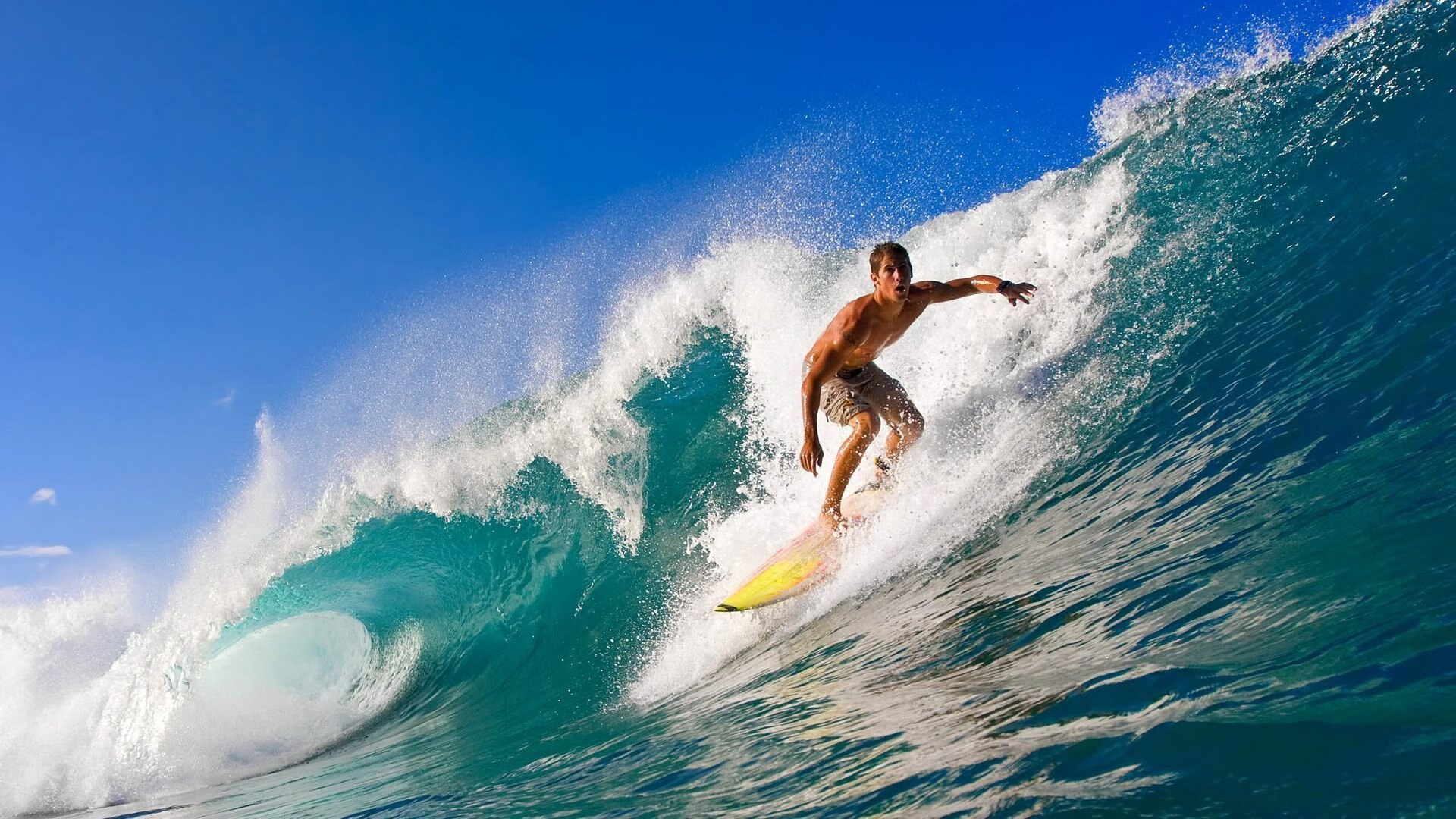 AIYOUXI.COM-库里赛前热身三分十投十中状态神勇，库里参加三分球大赛